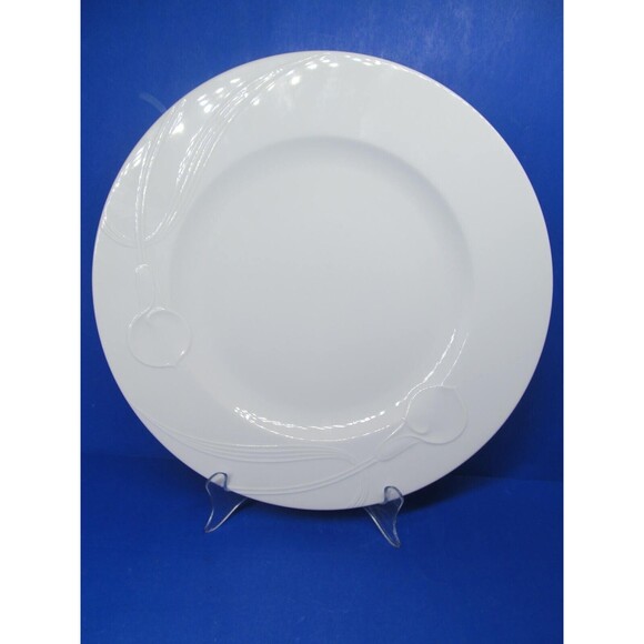 Mikasa Classic Flair 12" White Round Chop Plate Platter Helen Uglow - Picture 9 of 9